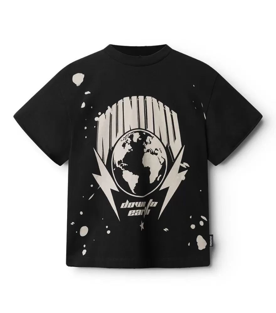 Planet T-Shirt<NUNUNU Fashion